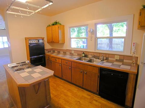 705 N Loma Dr, Lodi, CA 95242 photo 12