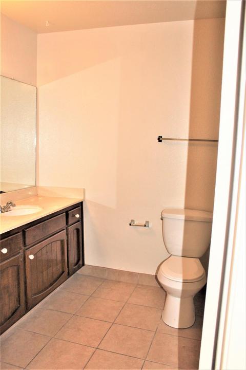 3605 Kona Oak Dr, Modesto, CA 95355 photo 10