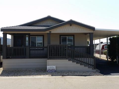 1901 E Yosemite Ave, Manteca, CA 95336 photo 1