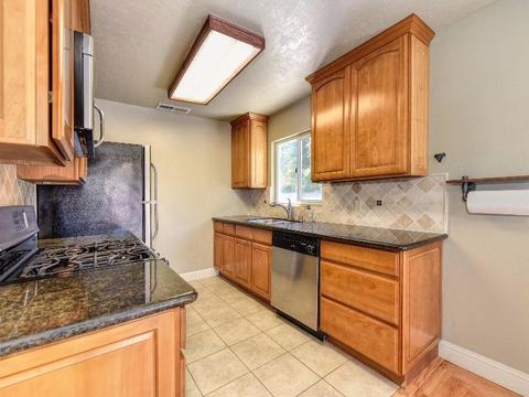 5600 Gibbons Dr, Carmichael, CA 95608 photo 7
