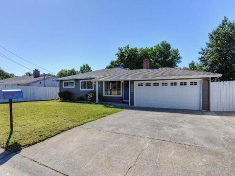 5600 Gibbons Dr, Carmichael, CA 95608 photo 4