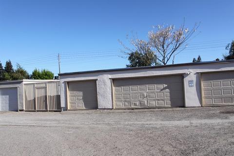 1720 Sylvan Ave, Modesto, CA 95355 photo 3