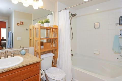 1818 Moore Blvd #241, Davis, CA 95618 photo 9