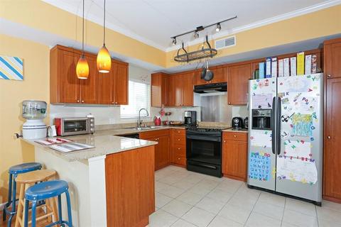 1818 Moore Blvd #241, Davis, CA 95618 photo 5