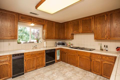 9337 Creekside Ln, Modesto, CA 95357 photo 16