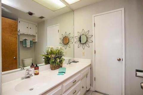 9337 Creekside Ln, Modesto, CA 95357 photo 28