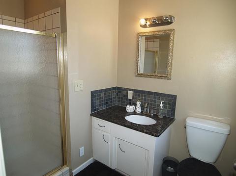 712 E Rumble Rd, Modesto, CA 95350 photo 19
