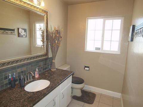 712 E Rumble Rd, Modesto, CA 95350 photo 23
