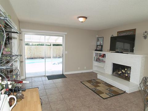 712 E Rumble Rd, Modesto, CA 95350 photo 9