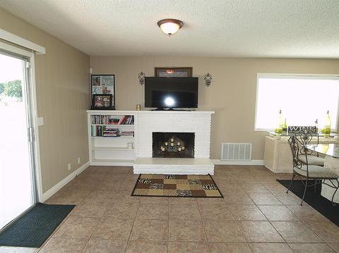 712 E Rumble Rd, Modesto, CA 95350 photo 7