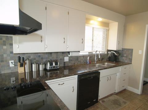 712 E Rumble Rd, Modesto, CA 95350 photo 13
