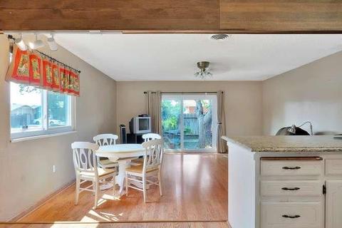 490 W Kavanagh Ave, Tracy, CA 95376 photo 11