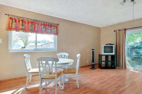 490 W Kavanagh Ave, Tracy, CA 95376 photo 15