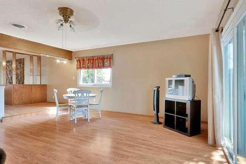 490 W Kavanagh Ave, Tracy, CA 95376 photo 16