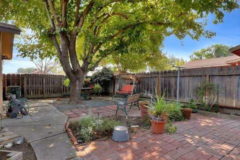 490 W Kavanagh Ave, Tracy, CA 95376 photo 31