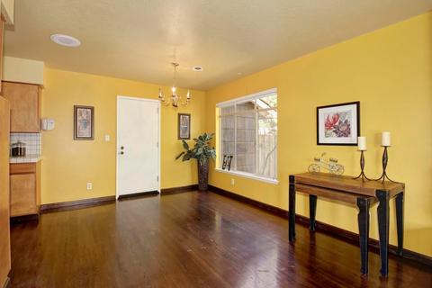 1010 Pine Ln, Davis, CA 95616 photo 8