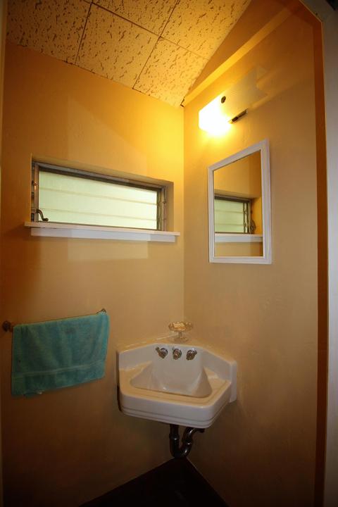 6740 Lakeview Dr, Carmichael, CA 95608 photo 22