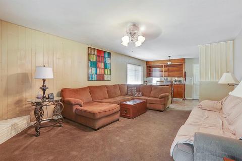 911 Park St, Lodi, CA 95240 photo 10