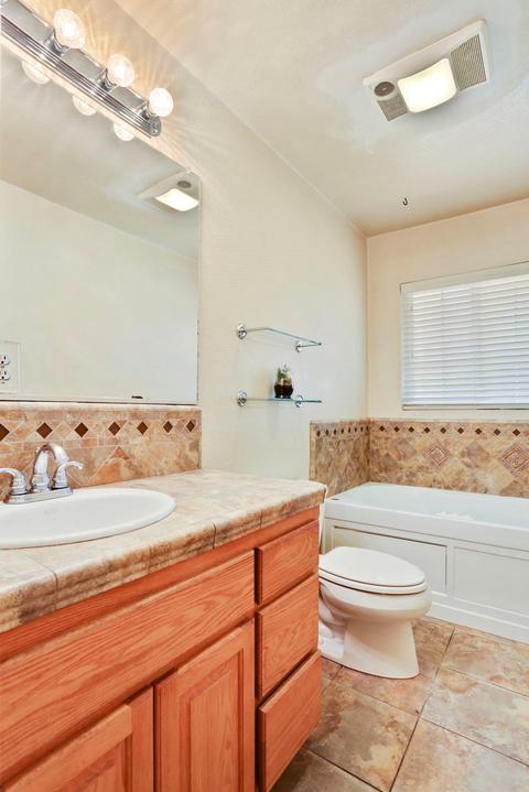 911 Park St, Lodi, CA 95240 photo 14