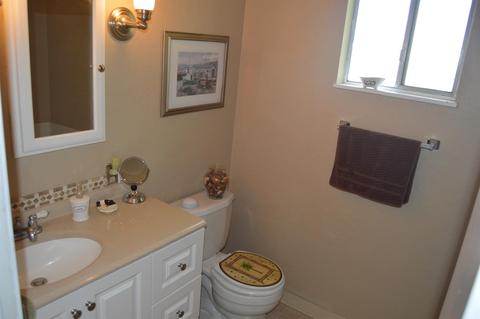 605 E North St, Manteca, CA 95336 photo 15