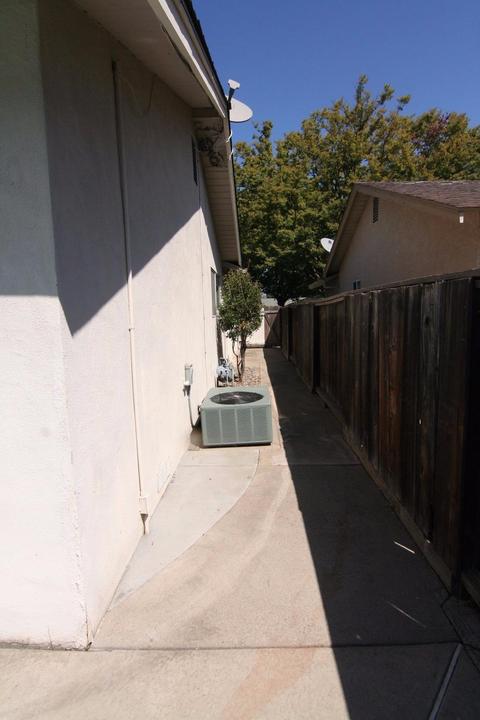 1828 Lancey Dr, Modesto, CA 95355 photo 25
