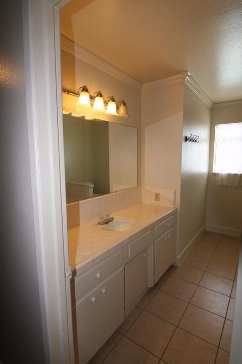 1828 Lancey Dr, Modesto, CA 95355 photo 9