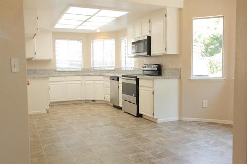 753 Waddell Way, Modesto, CA 95357 photo 9