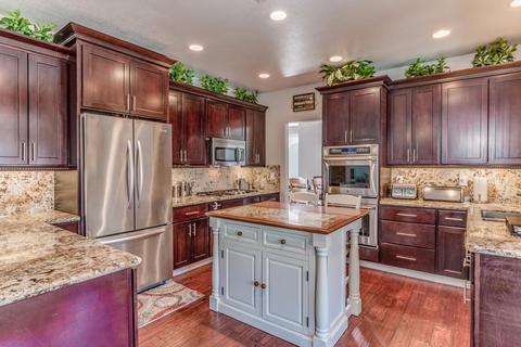 1955 Reading Way, Manteca, CA 95337 photo 11