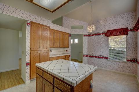 1629 W 4th St, Ripon, CA 95366 photo 6