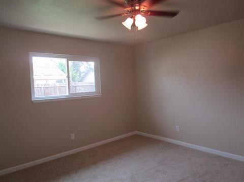 1512 Peppertree Ln, Modesto, CA 95355 photo 14