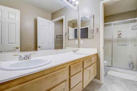 497 Hall St, Folsom, CA 95630 photo 12