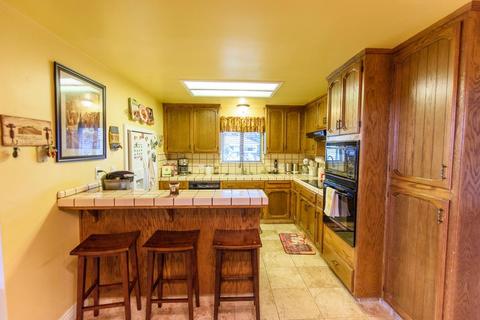 1125 E Alameda St, Manteca, CA 95336 photo 6