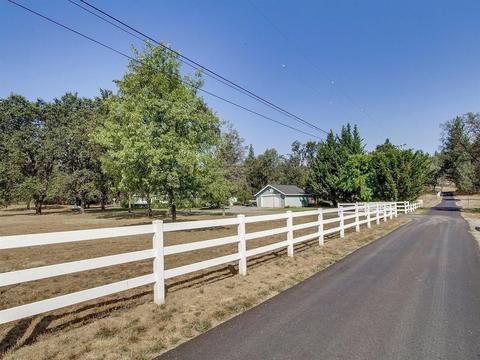 4780 Moon Lake Dr, Placerville, CA 95667 photo 2