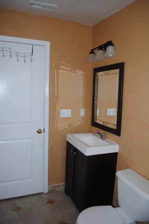 414 Broadway Ave, Modesto, CA 95351 photo 10