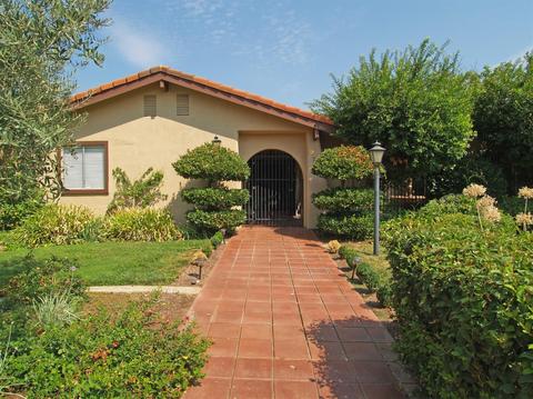 2733 Deerfield Pl, Modesto, CA 95355 photo 8