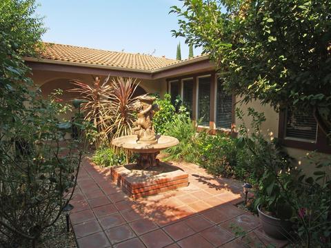 2733 Deerfield Pl, Modesto, CA 95355 photo 9