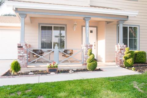 1421 Inspiration Dr, Modesto, CA 95357 photo 4