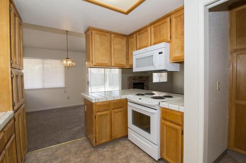 3320 Saint Gotthard Way, Ceres, CA 95307 photo 10