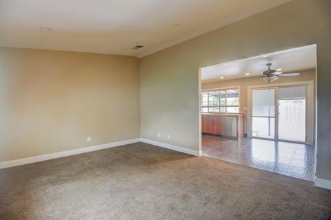 2021 Wyatt Ct, Modesto, CA 95350 photo 3