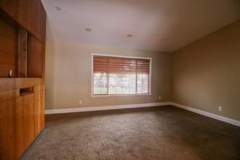 2021 Wyatt Ct, Modesto, CA 95350 photo 11