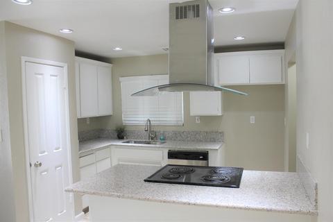 3317 Sagittarius Ave, Ceres, CA 95307 photo 2