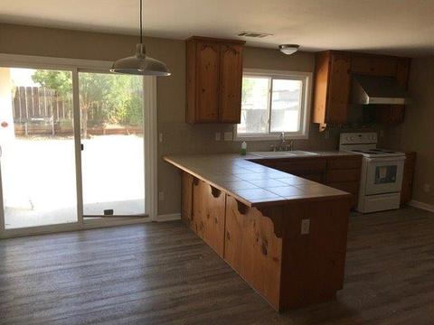 7132 Pine St, Winton, CA 95388 photo 8