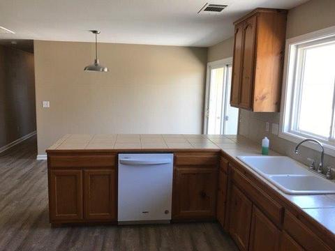 7132 Pine St, Winton, CA 95388 photo 5