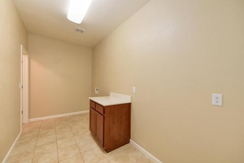2122 Ranch View Dr, Rocklin, CA 95765 photo 17