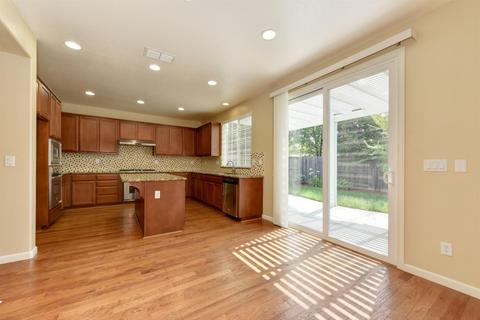 2122 Ranch View Dr, Rocklin, CA 95765 photo 7