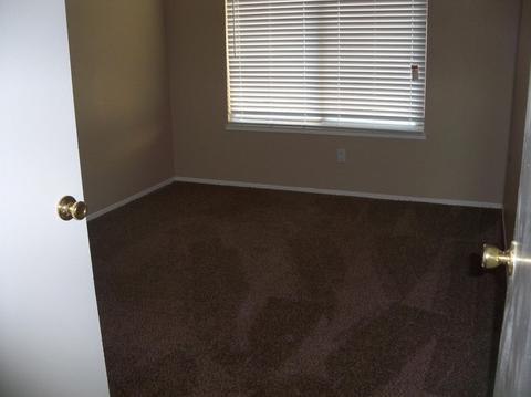 225 Miles Ct, Turlock, CA 95382 photo 6