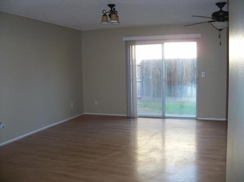 225 Miles Ct, Turlock, CA 95382 photo 4