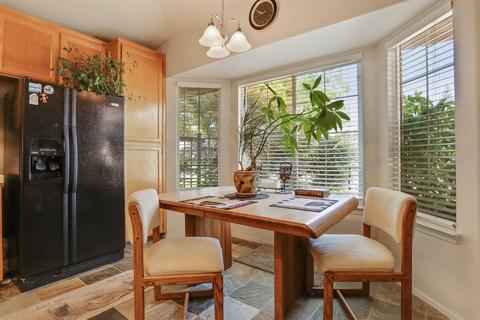 2210 Fairchild Dr, Lodi, CA 95240 photo 8