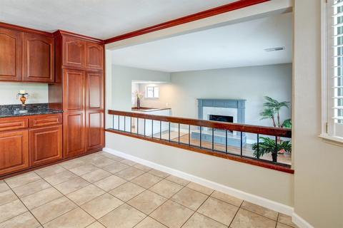 1038 Veterans Ct, Martinez, CA 94553 photo 11