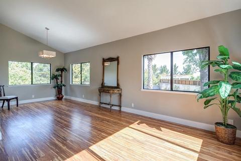 1038 Veterans Ct, Martinez, CA 94553 photo 2